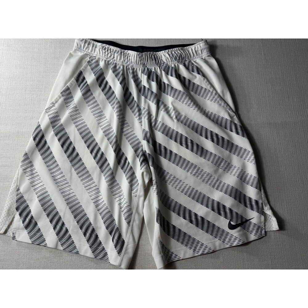 Nike Men’s Dri-Fit Training Shorts White Black Striped M 10” Lightweight Pockets